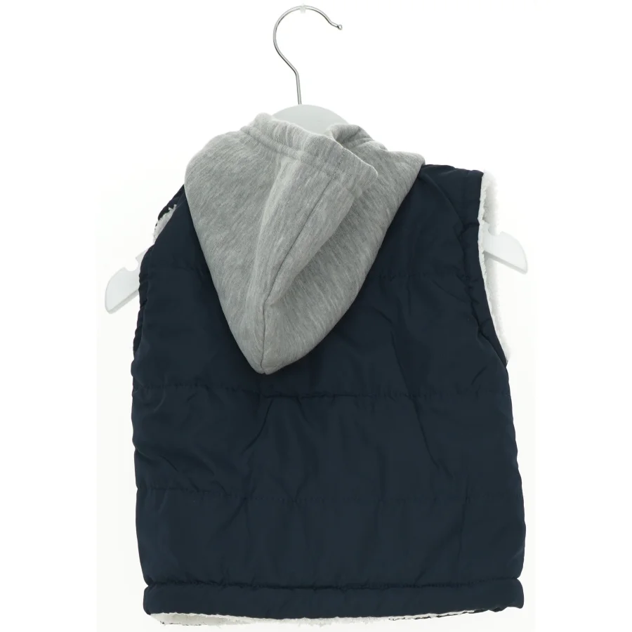 Vest med foer (str. 86)