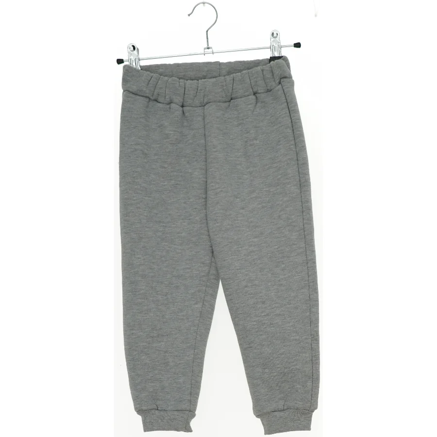 Sweatpants (str. 110 cm)