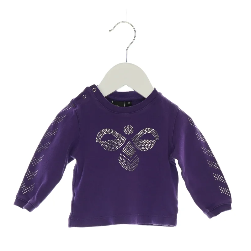 Langærmet bluse fra Hummel (str. 74)