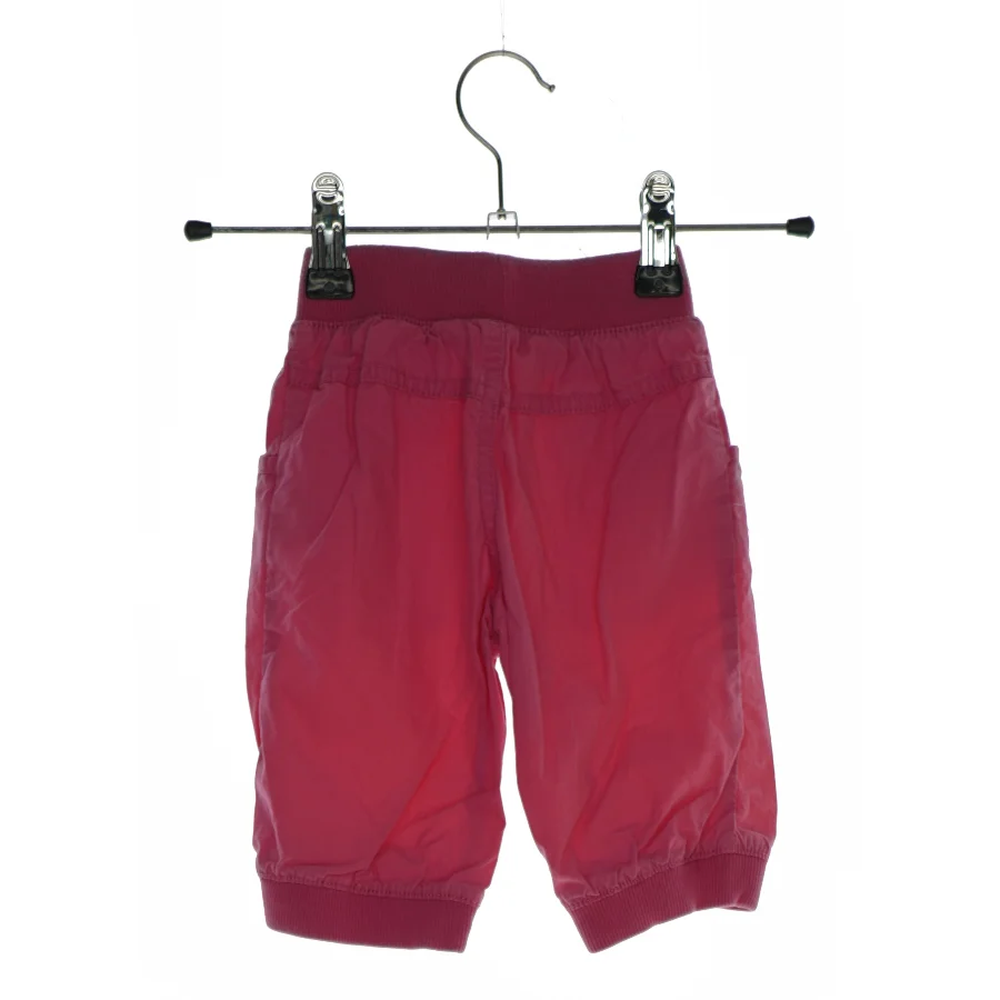 Bukser fra Little One (str. 62)