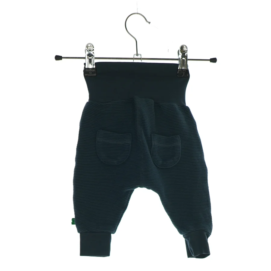 Bukser fra Freds World (str. 0-3 mdr)