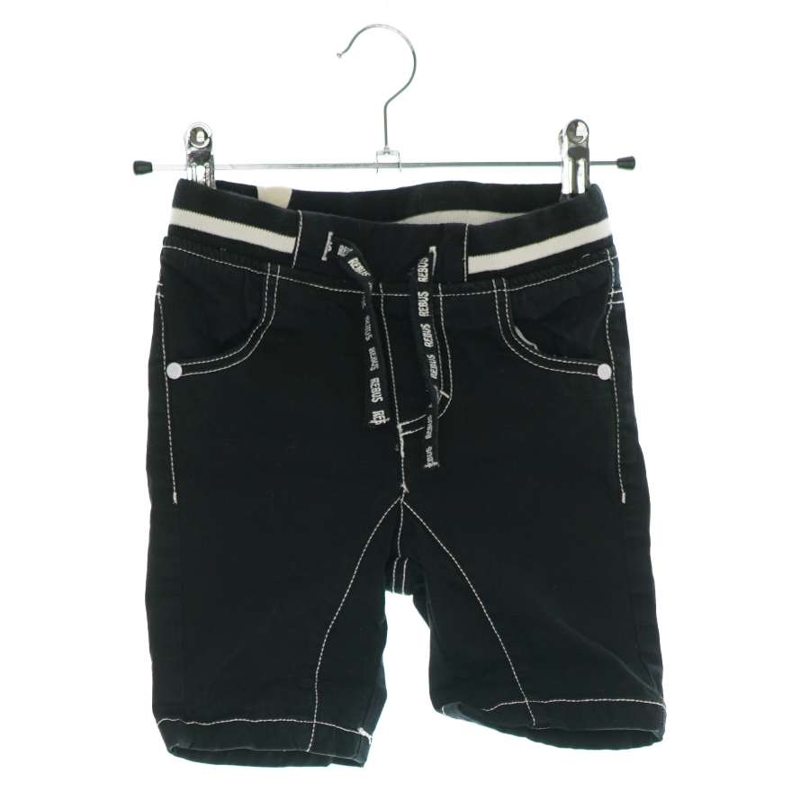 Shorts fra Rebus (str. 98)