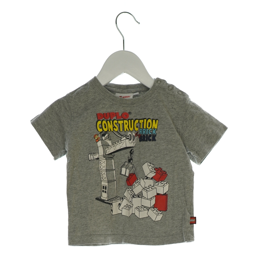 T shirt fra LEGO (Str. 80 cm)