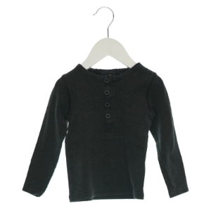 Langærmet bluse fra Pomp de Lux (str. 92)
