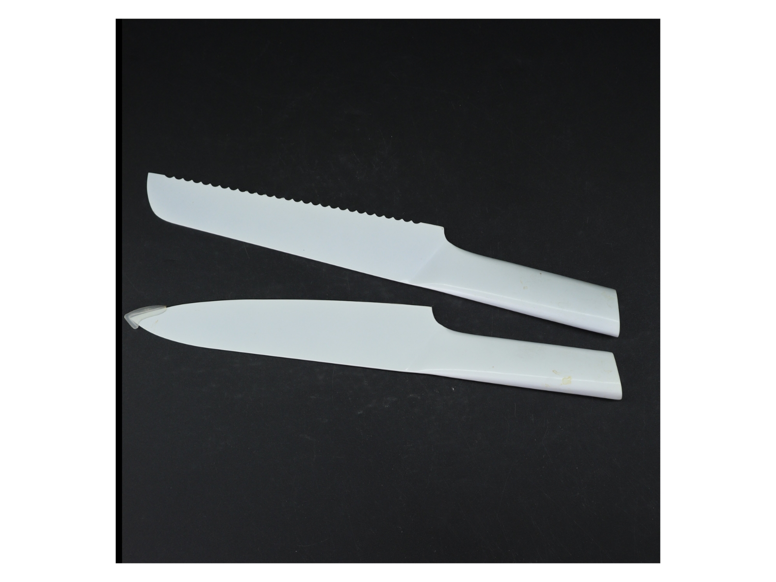 To hvide knive fra Christian Bitz(str. 32 cm)