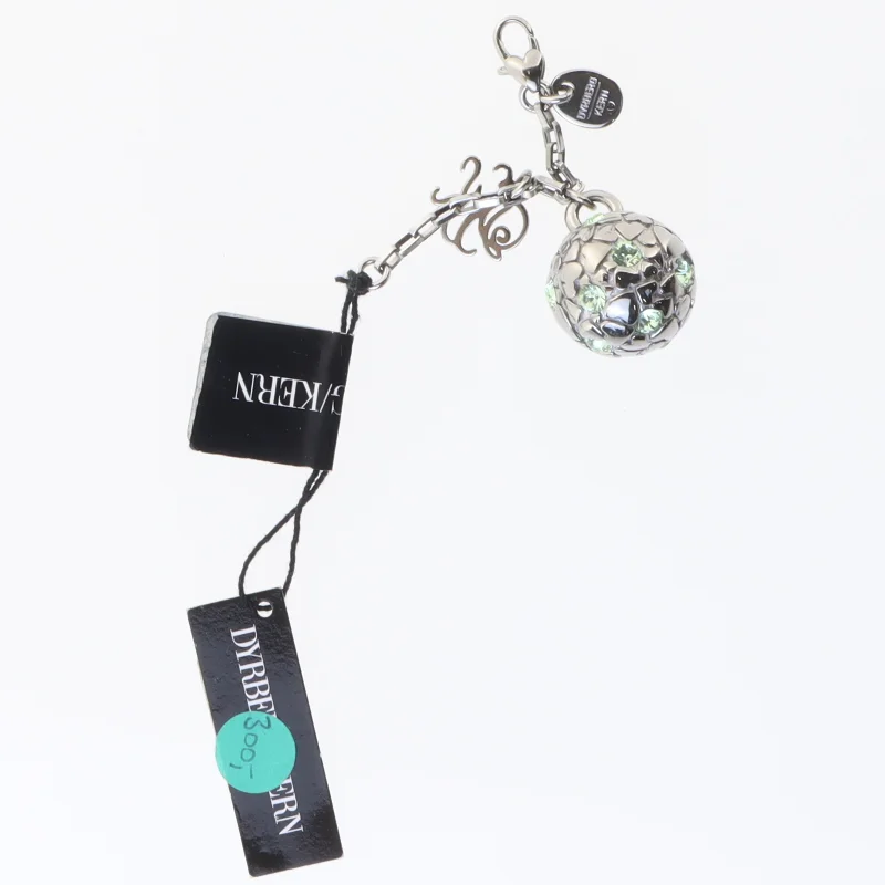 Sølv nøglering med vedhæng fra Dyrberg Kern (str. Ø 2 cm)