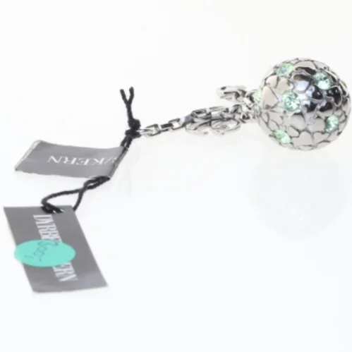 Sølv nøglering med vedhæng fra Dyrberg Kern (str. Ø 2 cm)