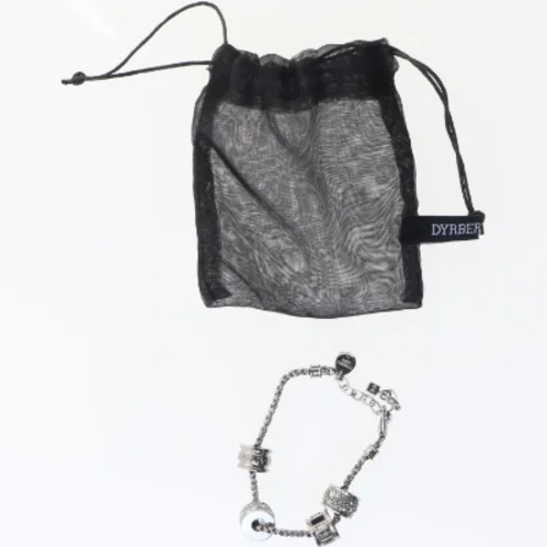 Sølv armbånd med charms fra Dyrberg Kern (str. 24 cm)