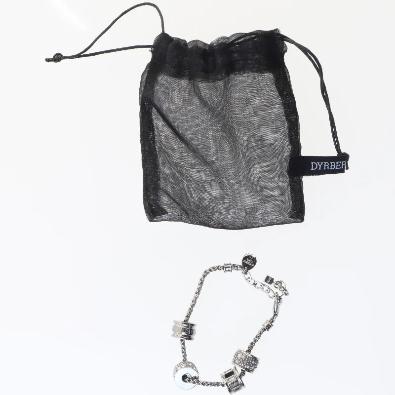 Sølv armbånd med charms fra Dyrberg Kern (str. 24 cm)