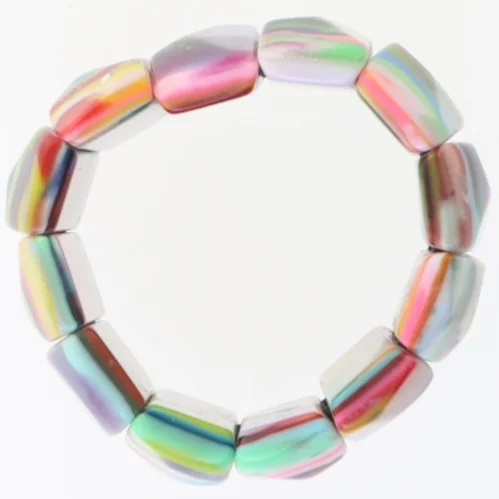 Farverig armbånd fra Rio Design (str. Ø 6 cm)