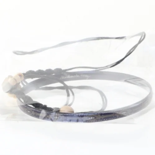 Perle armbånd og emaljearmbånd