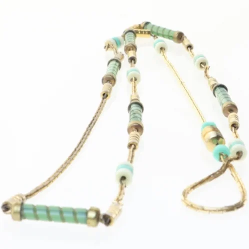 Vintage halskæde med farvede perler (str. 90 cm)