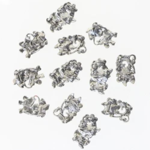 Samling af emaljerede charms (str. 2,5x1,6 cm)