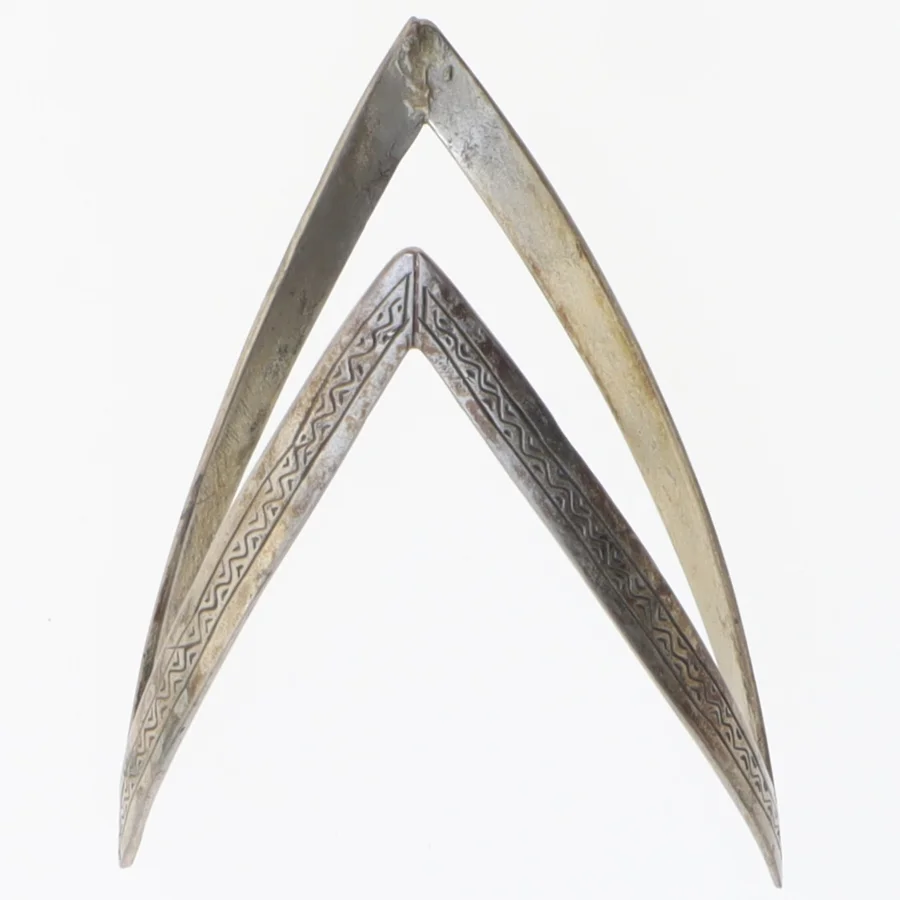 Antikt sølvarmbånd  (str. 8 x 6 cm)