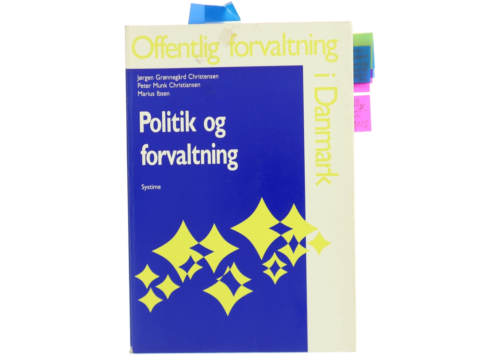 Politik og forvaltning (Bog)