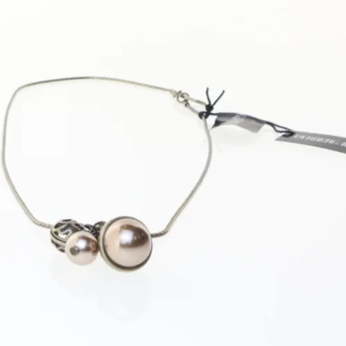 Kæde med vedhæng fra Dyrberg/Kern fra Dyrberg Kern (str. 47 cm)