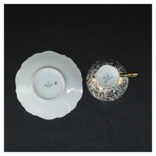 Porcelænskopper og underkopper sæt fra Bareuther (str. 3 kopper. ø 7 cm. 3 tallerkner. ø. 12 cm)