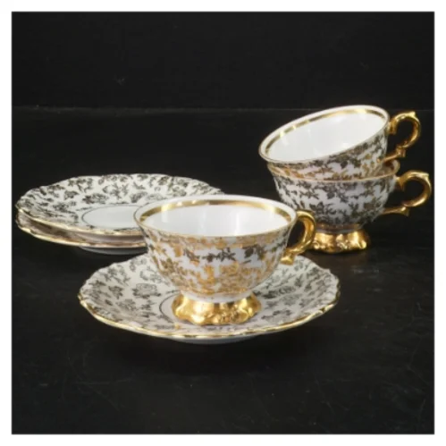Porcelænskopper og underkopper sæt fra Bareuther (str. 3 kopper. ø 7 cm. 3 tallerkner. ø. 12 cm)