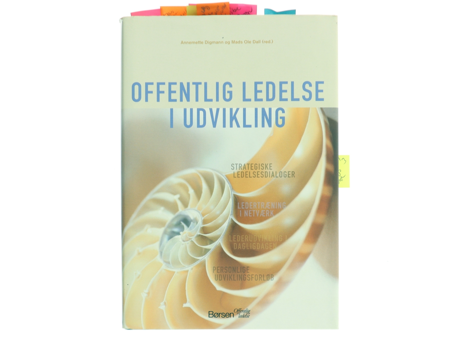 Offentlig ledelse i udvikling (Bog)