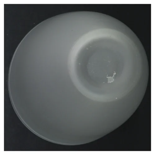 Mælkehvid glas vase (str. 20 cm)