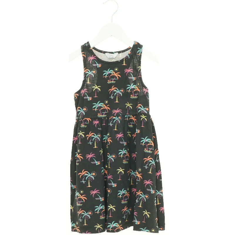 Kjole fra Primark (str. 128 cm)