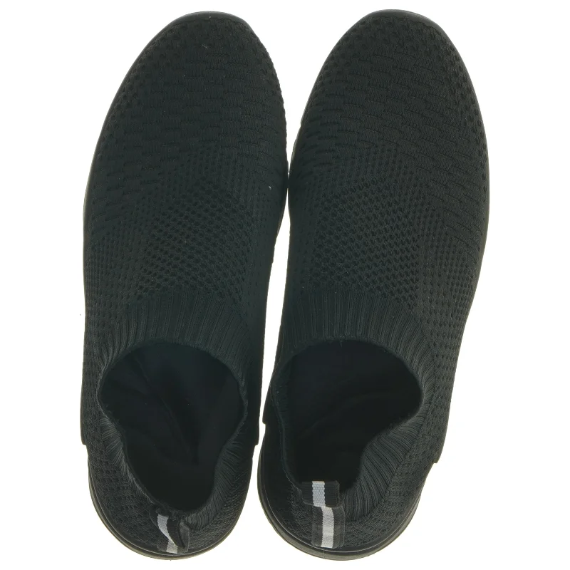 Sort sneakers til dame (str. Længde. 25,5 cm)