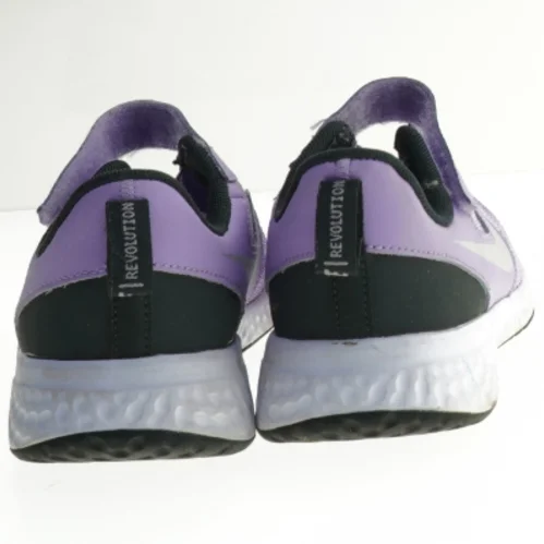 Nike børne sneakers str. 34 fra Nike (str. 34 )