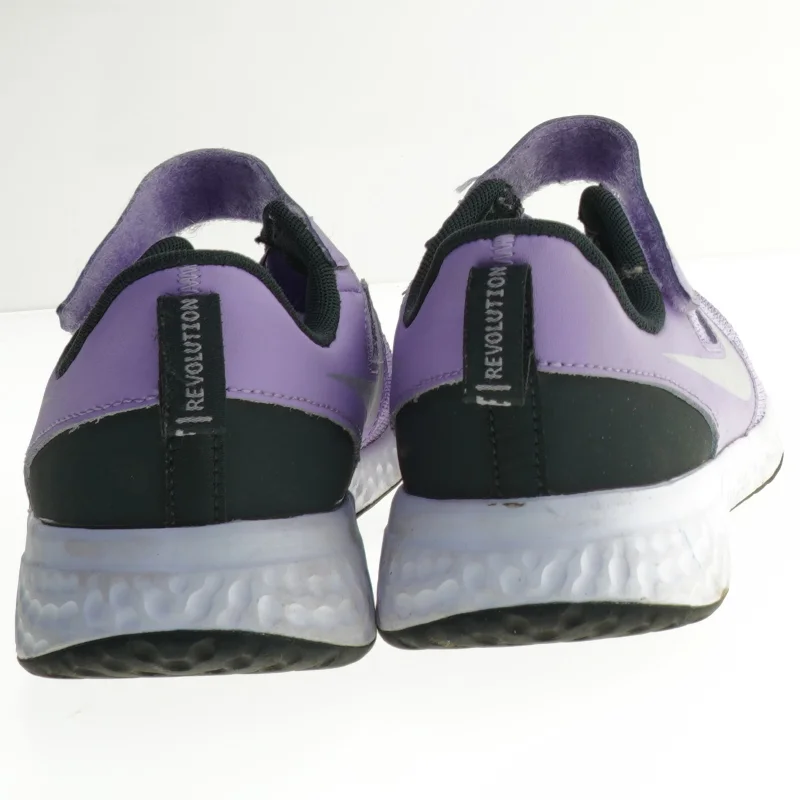 Nike børne sneakers str. 34 fra Nike (str. 34 )