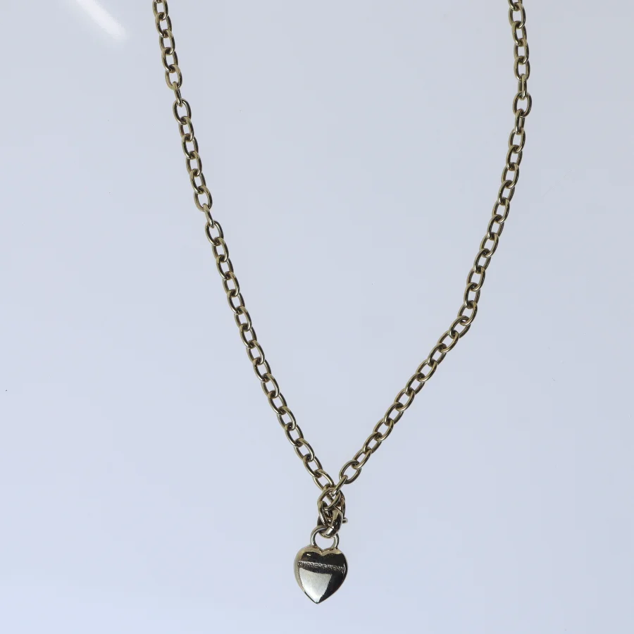 Halskæde med hjertevedhæng (str. 80 cm)