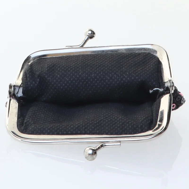 Pung med pailletter (str. 9 x 7 cm)