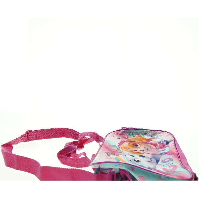 Barnetaske med tegneseriefigurer