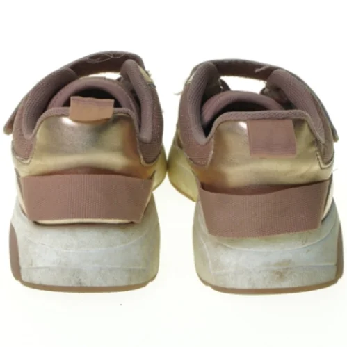 Sko fra H&M (str. 30)