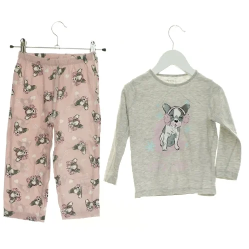 Nattøj (2 dele) fra Primark (str. 92 cm)