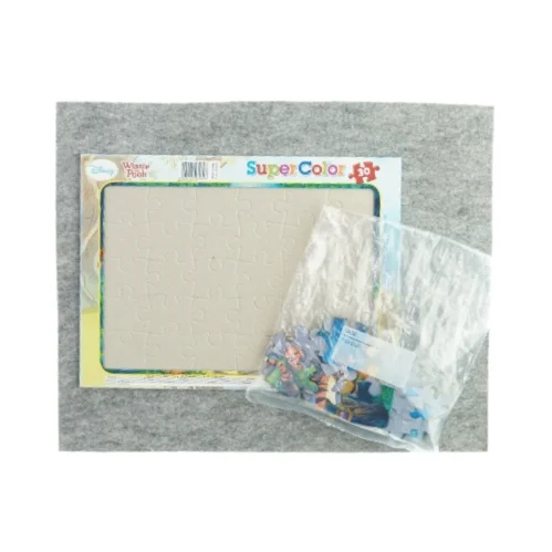 Puslespil med peter plys fra Disney (str. LB:31x23)