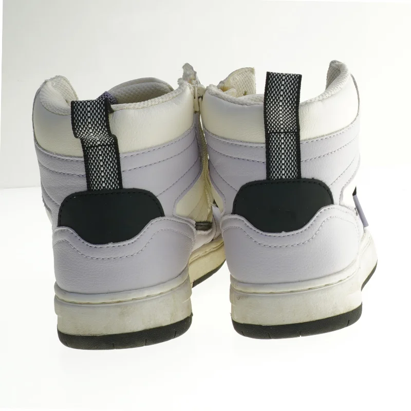 Hvide og sorte sneakers i størrelse 36 fra Zara (str. 36 )