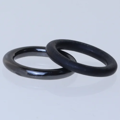 To ringe til piercing (str. 52 mm)