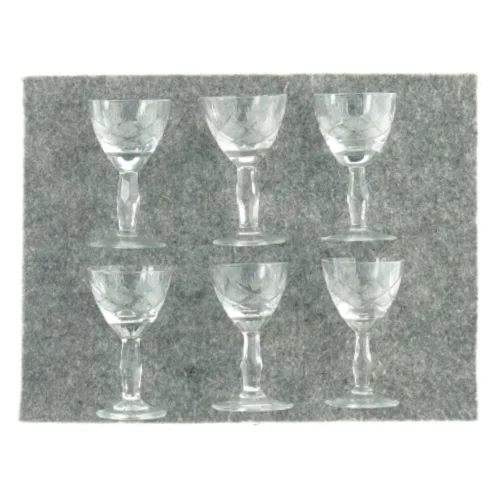 Snapseglas 6 styk (str. 8 x 4,5)