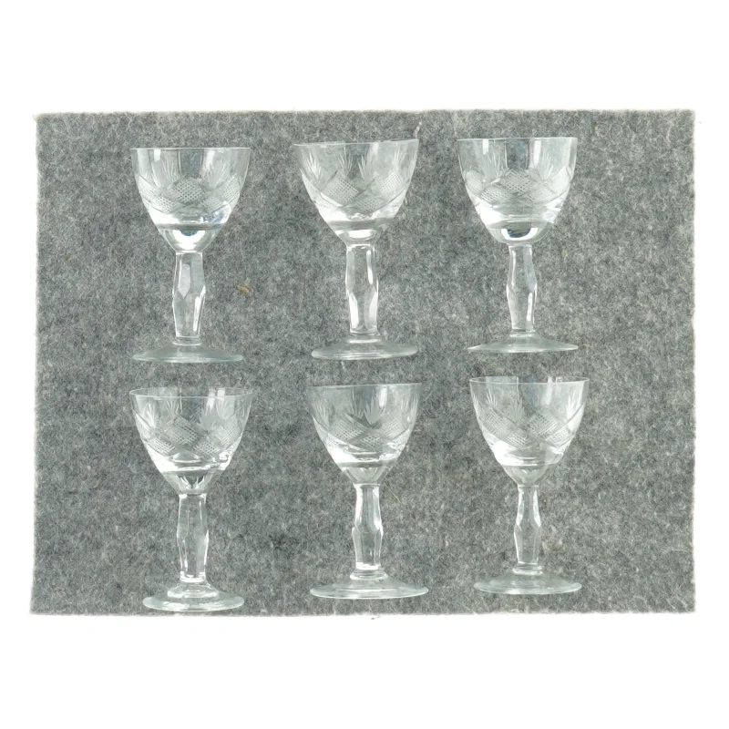 Snapseglas 6 styk (str. 8 x 4,5)