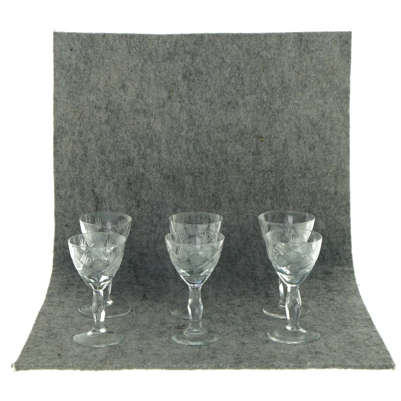 Snapseglas 6 styk (str. 8 x 4,5)