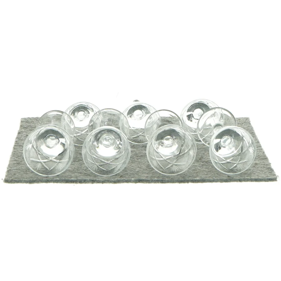 7 snapseglas fra uk (str. 8 CM Ø 45)