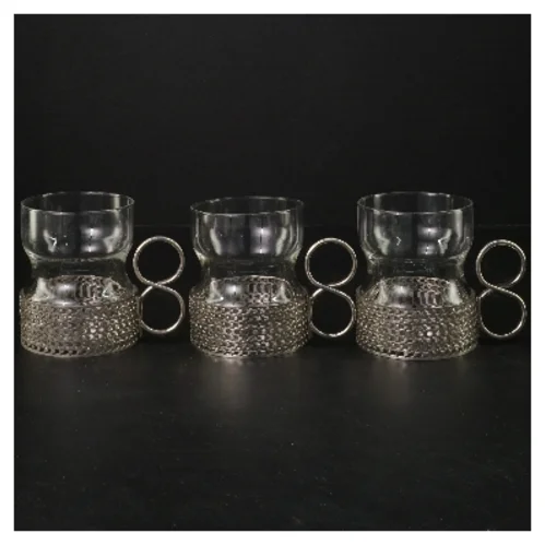 Timo Sarpaneva, Iitalla. Irsk kaffe glas med holder i metal