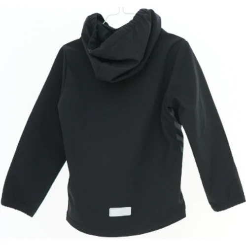 Softshell jakke dreng m. hætte fra Hummel (str. 122)