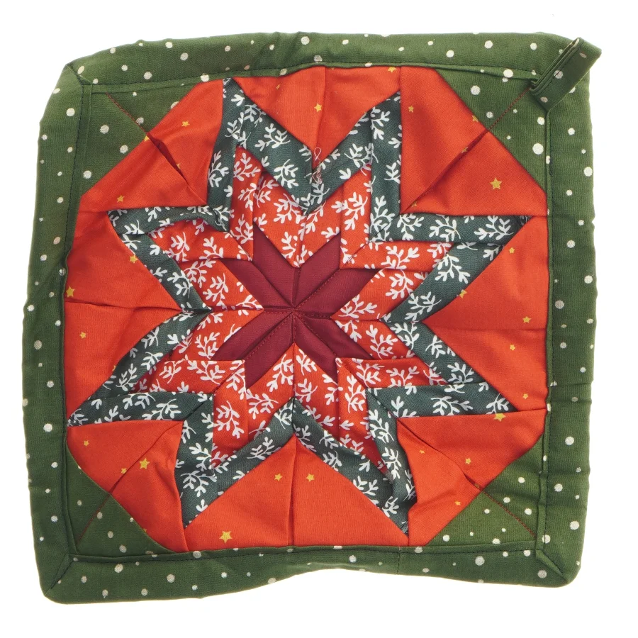 Quiltet grydelap med stjernemønster (str. 23x23 cm)