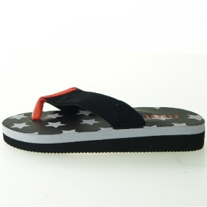 Børne klipklapper fra Molo (str. 23)