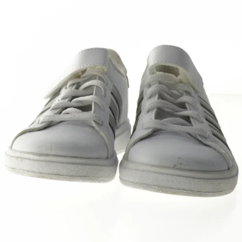 Adidas børnesneakers fra Adidas (str. 29 )