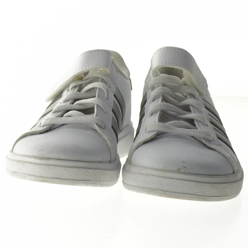 Adidas børnesneakers fra Adidas (str. 29 )