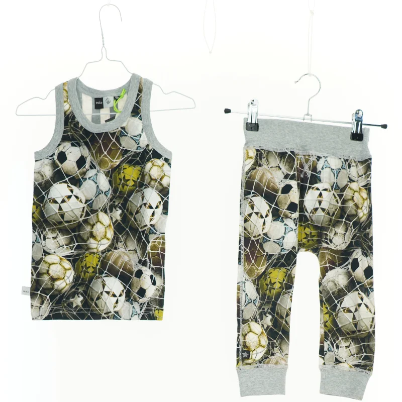 Sæt børnetøj fra Molo (str. 98 cm)