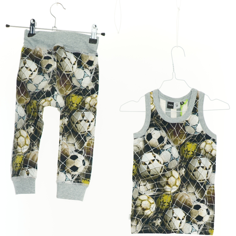 Sæt børnetøj fra Molo (str. 98 cm)