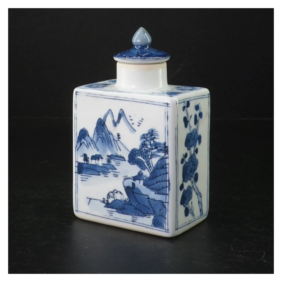 Kinesisk tedåse (str. H 15 cm b 9 cm)