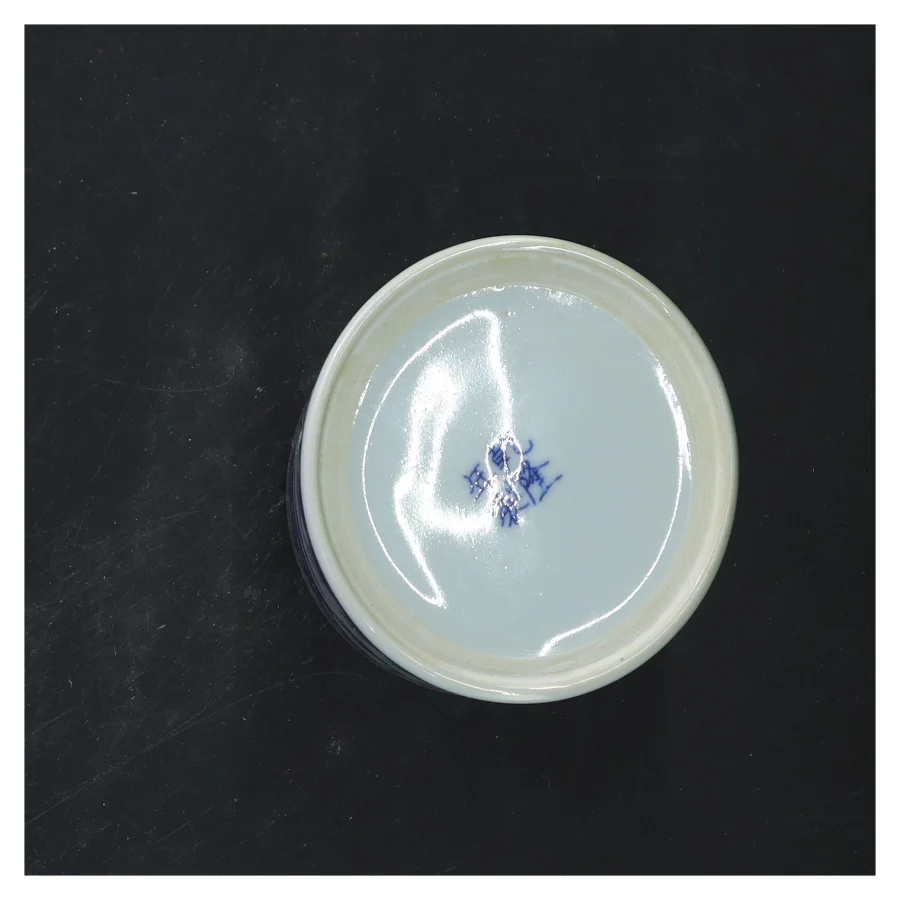 Pensel krus med drage motiv (str. 12x9 cm)